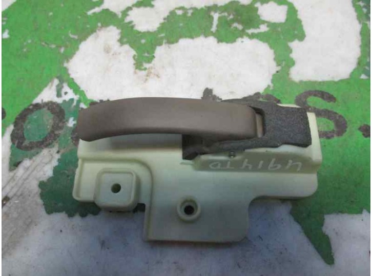 Recambio de maneta interior trasera derecha para jeep compass 2.0 crd cat referencia OEM IAM   