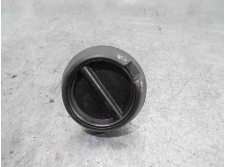 Recambio de mando luces salpicadero para renault kangoo (f/kc0) 1.5 dci diesel referencia OEM IAM 8200128309  