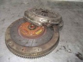 Replacement clutch kit for Nissan Primera sedan/estate (P10/W10) 2.0 16V CAT OEM IAM reference 1231193J00 