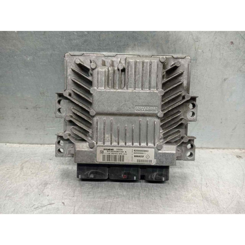 Recambio de centralita motor uce para renault modus 1.5 dci diesel referencia OEM IAM 8200565863 S122326109A SIEMENS