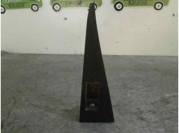Recambio de mando elevalunas trasero derecho para seat leon (1p1) 2.0 tdi referencia OEM IAM 1P0867228A 
