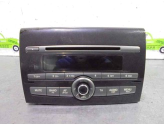 Recambio de sistema audio / radio cd para fiat bravo (198) 1.4 16v cat referencia OEM IAM 735451941 M036817 
