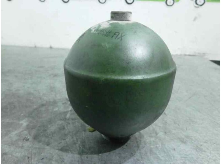 Recambio de esfera suspension para citroën xantia berlina 1.9 td vsx referencia OEM IAM 96045530 