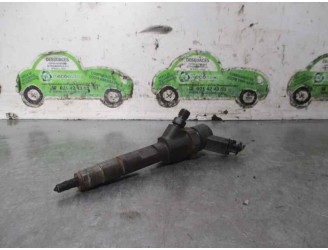 Recambio de inyector para renault megane ii classic berlina 1.9 dci diesel referencia OEM IAM 8200100272 0445110110B BOSCH