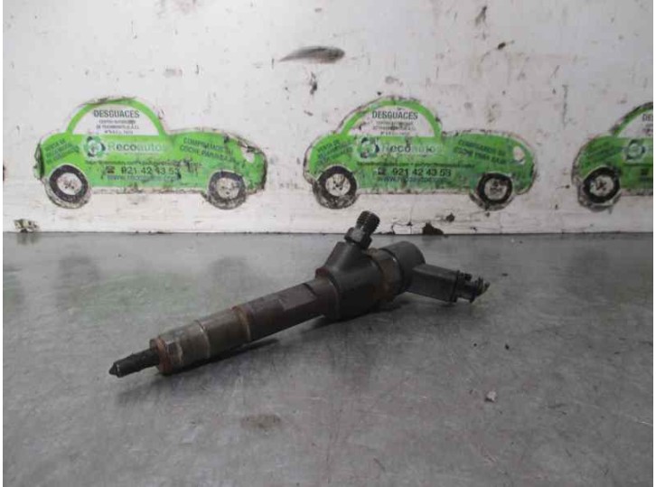 Recambio de inyector para renault megane ii classic berlina 1.9 dci diesel referencia OEM IAM 8200100272 0445110110B BOSCH