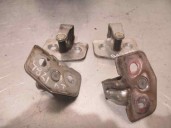 Recambio de bisagra puerta para opel corsa c 1.3 16v cdti cat (z 13 dt / ln9) referencia OEM IAM 