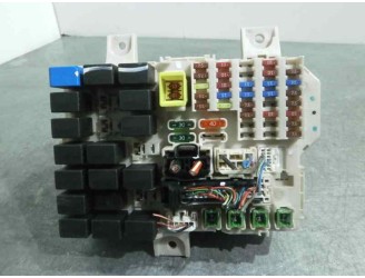 Recambio de caja reles / fusibles para mitsubishi colt berlina 3 (z30) 1.1 cat referencia OEM IAM 8565A174 5WK45103J CONTINENTAL