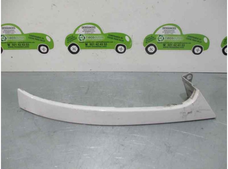 Replacement headlight trim ring for Daewoo Lanos 1.4 cat OEM IAM reference 