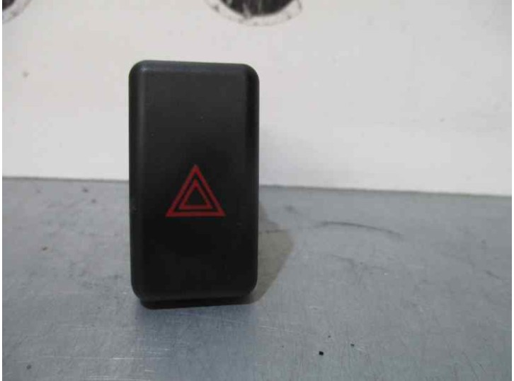 Recambio de warning para mazda 3 berlina (bk) 1.6 cd diesel cat referencia OEM IAM 03750330 