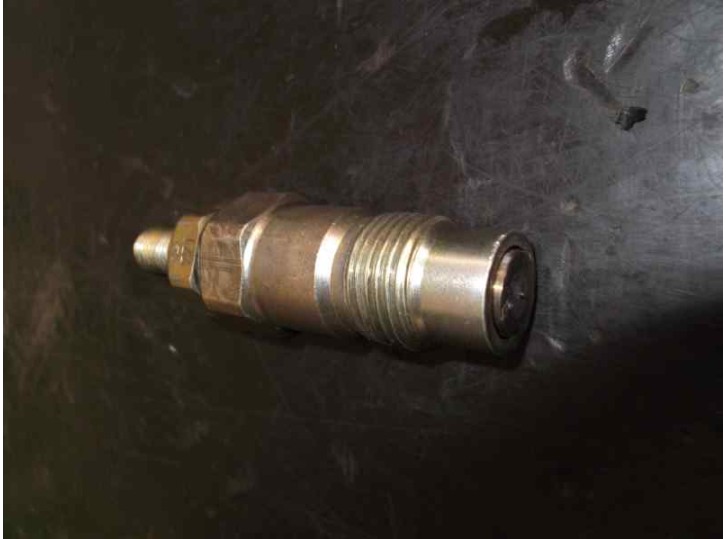 Replacement injector for Nissan Almera (N15) 2.0 diesel OEM IAM reference 71A1361 71A1361 