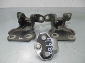 Replacement door hinge for Land Rover Freelander 2.0 TD4 cat OEM IAM reference 