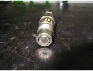 Recambio de inyector para nissan almera (n15) 2.0 diesel referencia OEM IAM 71A136 