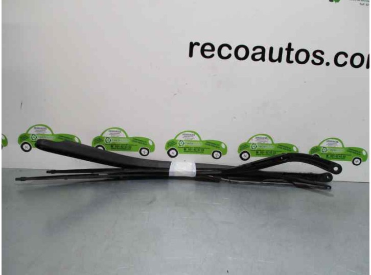 Recambio de brazo limpia delantero derecho para lancia ypsilon (101) 1.4 cat referencia OEM IAM 