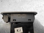 Recambio de mando elevalunas delantero derecho para daewoo nubira berlina 1.6 cat referencia OEM IAM 612W16200  