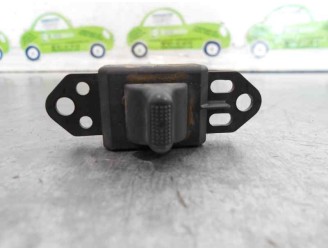Recambio de mando elevalunas delantero derecho para chrysler voyager (rg) 2.5 crd cat referencia OEM IAM 04685727AB 3 PINES