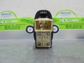 Replacement rear left window regulator switch for Hyundai Accent (LC) 1.5 CRDi CAT OEM IAM reference 621W04620 