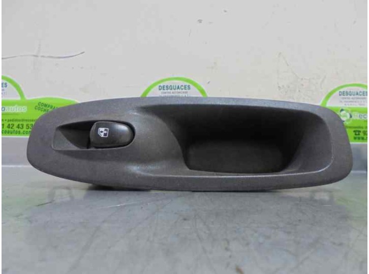 Recambio de mando elevalunas delantero derecho para hyundai accent (lc) 1.5 crdi cat referencia OEM IAM 621W04820 