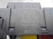 Recambio de caja reles / fusibles para opel vectra c berlina 2.2 16v dti cat (y 22 dtr / l50) referencia OEM IAM 13112912 099652