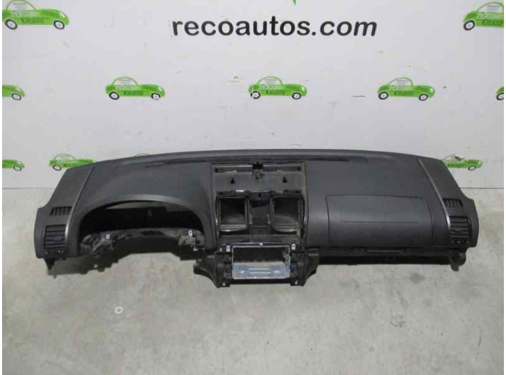 Recambio de salpicadero para ssangyong rexton 2.7 turbodiesel cat referencia OEM IAM 7650A08000LAM NEGRO 