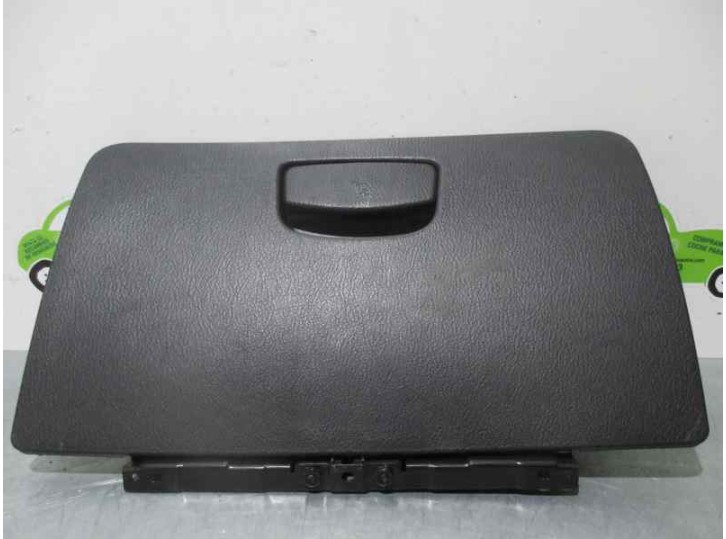 Recambio de guantera para ssangyong rexton 2.7 turbodiesel cat referencia OEM IAM 7798808B00HCN 7798808B00HCN 