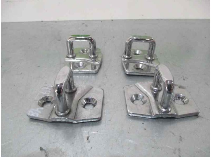 Recambio de bisagra puerta para bmw serie 1 berlina (e81/e87) 118d referencia OEM IAM 