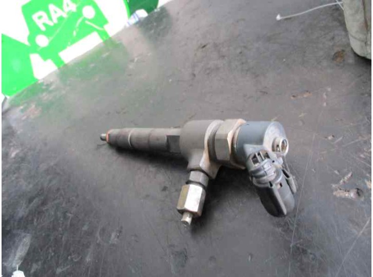 Recambio de inyector para fiat bravo (182) 1.9 jtd cat referencia OEM IAM  0445110002 BOSCH