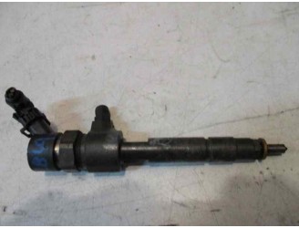 Replacement injector for Fiat Doblo Cargo (223) 1.9 JTD CAT OEM IAM reference 3102075458208 0445110119 BOSCH