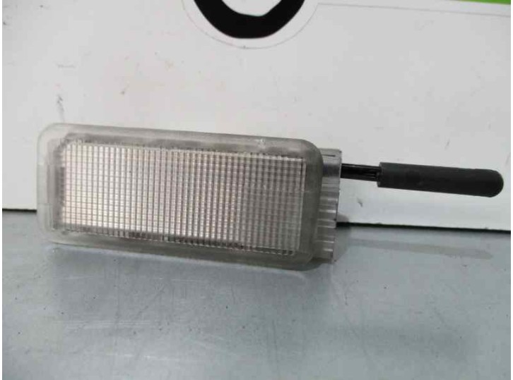 Recambio de luz interior para peugeot 307 (s1) 1.6 hdi referencia OEM IAM 