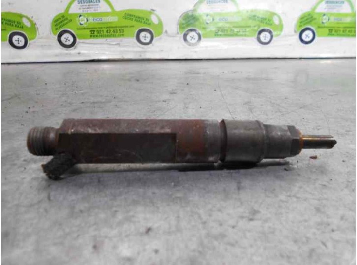 Recambio de inyector para volkswagen golf iii berlina (1h1) s referencia OEM IAM 028130201G KBEL58P87 BOSCH
