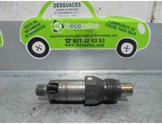Recambio de inyector para peugeot 205 berlina 1.8 diesel cat referencia OEM IAM  LCR6735203D LUCAS