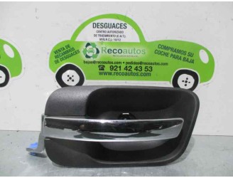 Replacement front left interior door handle for Chrysler 300 C 3.5 CAT OEM IAM reference 1AF111DDAA BOX 7 