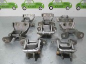 Replacement door hinge for Mercedes-Benz M-Class (W163) 2.7 CDI 20v cat OEM IAM reference 