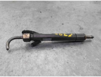 Replacement injector for Ford Focus saloon (CAK) 1.8 TDDI turbodiesel CAT OEM IAM reference XS4QTF WFB02701D DELPHI