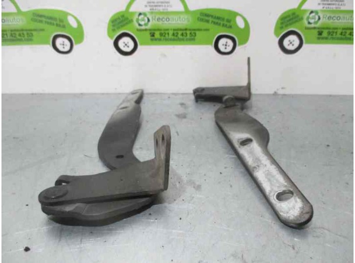 Replacement hood hinge for Ford Mondeo saloon/estate (FD) 2.0 16V CAT OEM IAM reference 