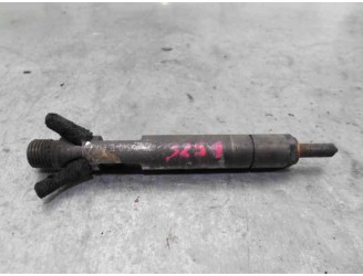 Recambio de inyector para ford focus berlina (cak) 1.8 tddi turbodiesel cat referencia OEM IAM XS4QTE TJBB01702D LUCAS