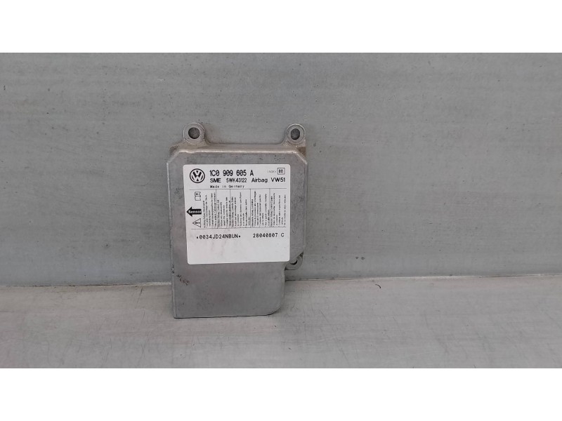Recambio de centralita airbag para seat leon (1m1) 1.9 tdi referencia OEM IAM 1C0909605A 5WK43122 SME