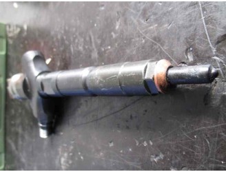 Replacement injector for Opel Vectra C saloon 3.0 V6 CDTi cat (Y 30 DT / LB5) OEM IAM reference 8972391617 DENSO