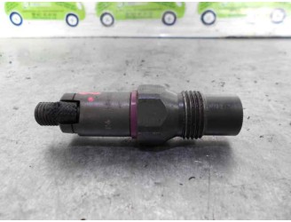 Recambio de inyector para ford mondeo berlina (gd) 1.8 turbodiesel cat referencia OEM IAM LCR6705301E LUCAS