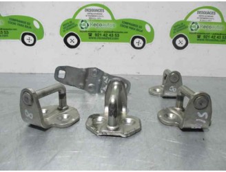 Replacement door hinge for Fiat Bravo (198) 1.4 16V CAT OEM IAM reference 