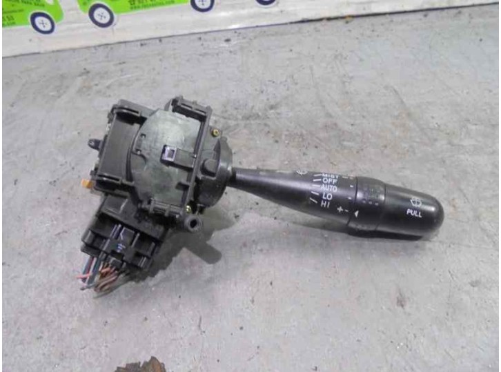 Recambio de mando limpia para toyota corolla (e12) 2.0 d-cat referencia OEM IAM   