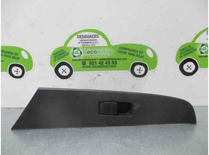 Recambio de mando elevalunas delantero derecho para mazda 3 berlina (bk) 1.6 cd diesel cat referencia OEM IAM BP4K66370 03123120