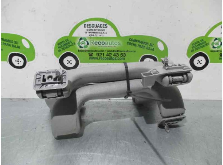 Replacement front left interior door handle for Opel Vectra C Saloon 1.9 CDTi OEM IAM reference 