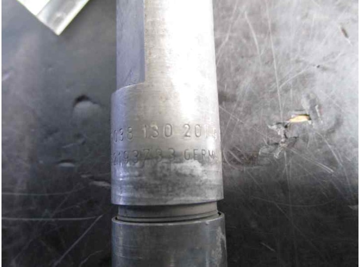 Recambio de inyector para seat leon (1m1) 1.9 tdi referencia OEM IAM 038130201G 0432193733 BOSCH