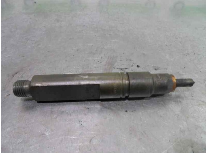 Recambio de inyector para renault scenic (ja..) 1.9 dti diesel referencia OEM IAM 8200047509 0432193564 BOSCH