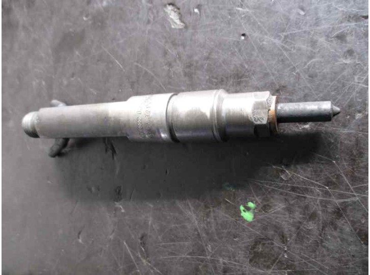 Recambio de inyector para seat toledo (1m2) 1.9 tdi referencia OEM IAM 038130202A 0432193595 BOSCH