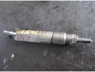 Recambio de inyector para volkswagen bora berlina (1j2) conceptline referencia OEM IAM 038130201G KBEL58P144 BOSCH