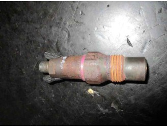 Recambio de inyector para volkswagen golf iv berlina (1j1) highline referencia OEM IAM LCR6705301E LUCAS
