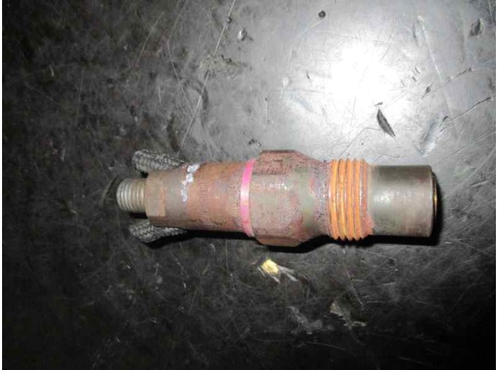 Recambio de inyector para volkswagen golf iv berlina (1j1) highline referencia OEM IAM LCR6705301E LUCAS