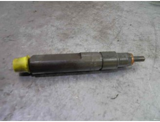 Recambio de inyector para renault megane i classic (la0) referencia OEM IAM 7700875036 0432193753 BOSCH