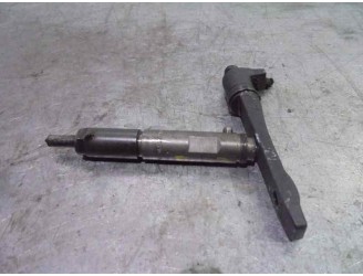 Recambio de inyector para saab 9-3 berlina 2.2 16v tid cat referencia OEM IAM 90501468 0432193688 BOSCH